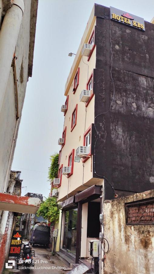 Hotel Kbs Lucknow Eksteriør billede